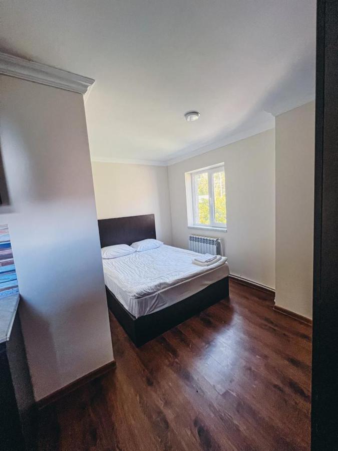 Apartaments Tsaghkadzor Hrazdan エクステリア 写真
